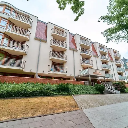 Apartament Mistrall *