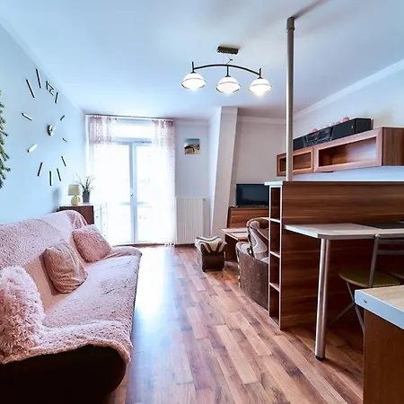 Apartament Mistrall Apartment
