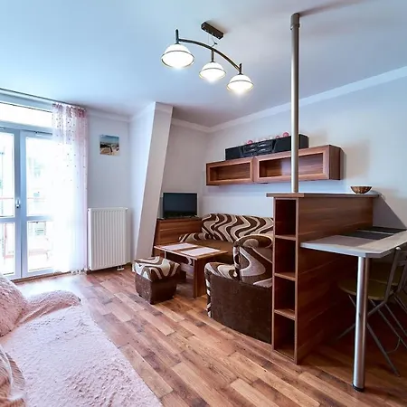 Apartament Mistrall Apartment